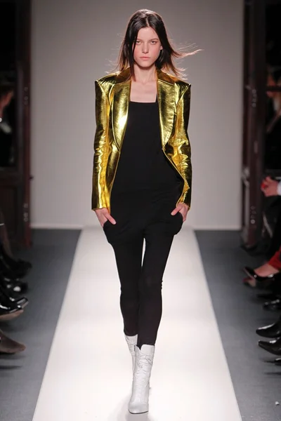 Look 36